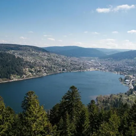 בקתה Le Refuge Du Cerf לה טולי